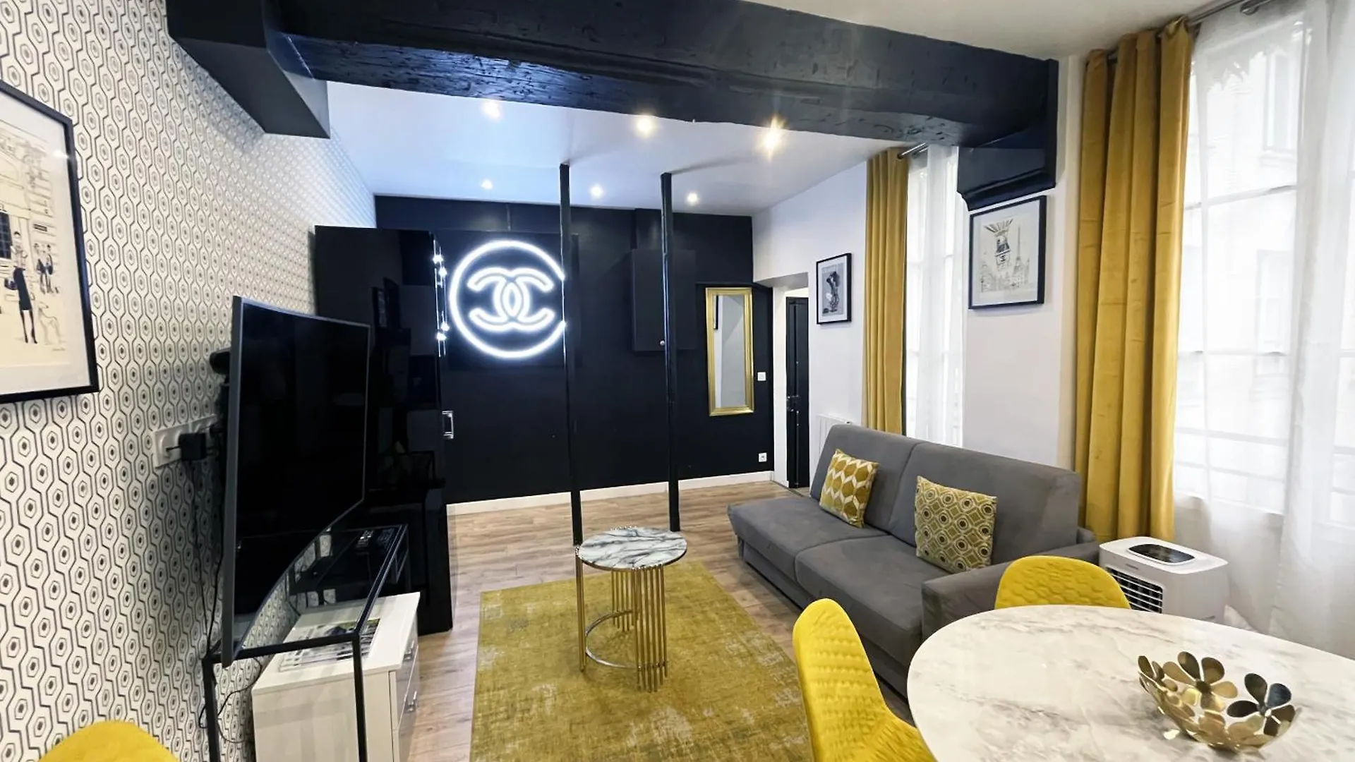 Urban Flat 157 - Coco Chanel Flat In Montorgueil Paris
