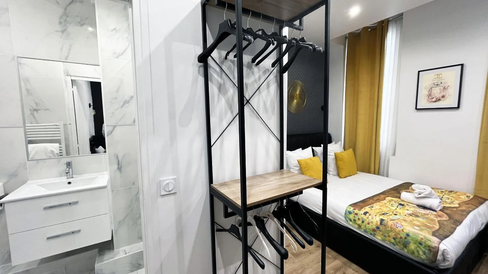 Apartment Urban Flat 157 - Coco Chanel Flat In Montorgueil Paris