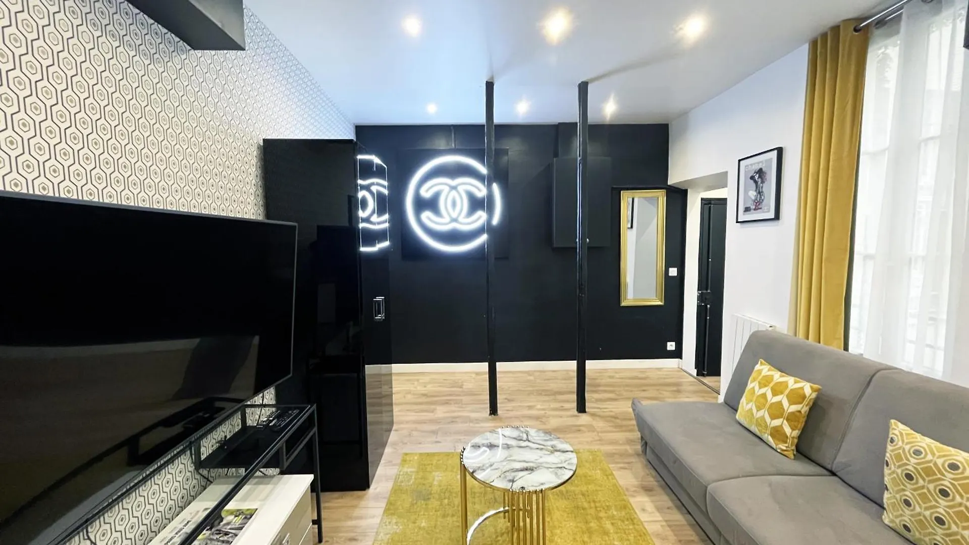 Urban Flat 157 - Coco Chanel Flat In Montorgueil Paris