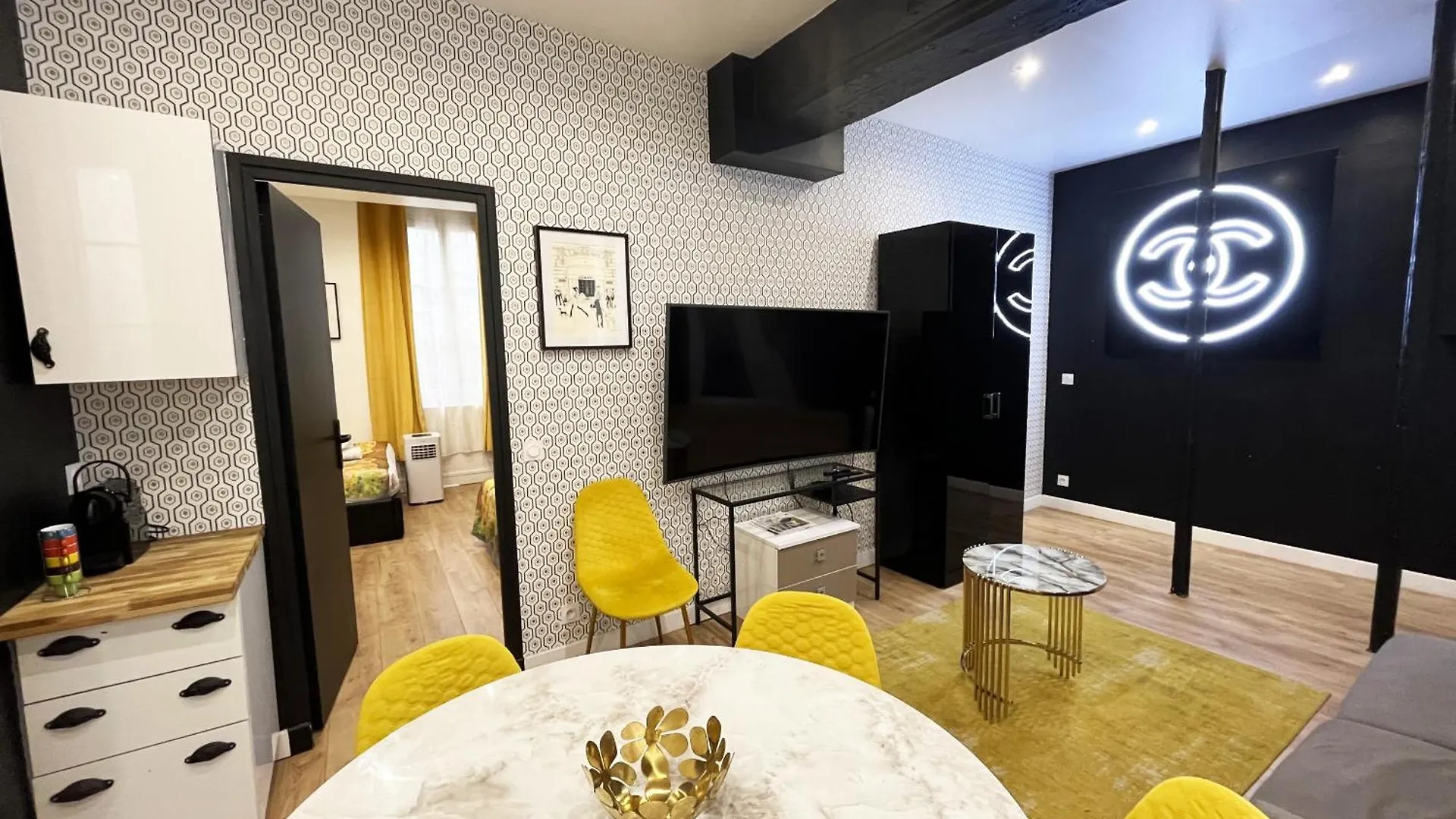 Apartment Urban Flat 157 - Coco Chanel Flat In Montorgueil